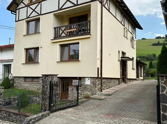 Zamagursky Dom Nyaraló Červený Kláštor